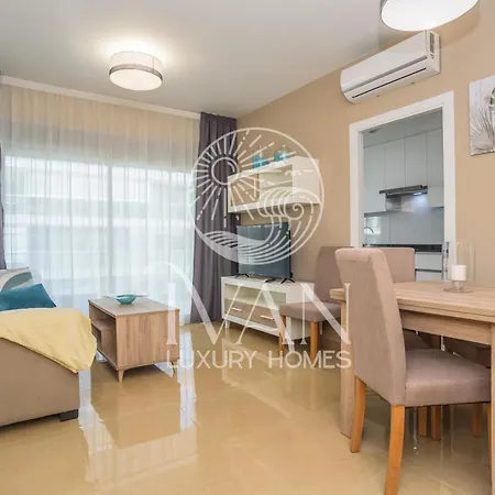 Casa Robert Ivan Luxury Homes 6ªplta Norte 1ªlinea Apartment *